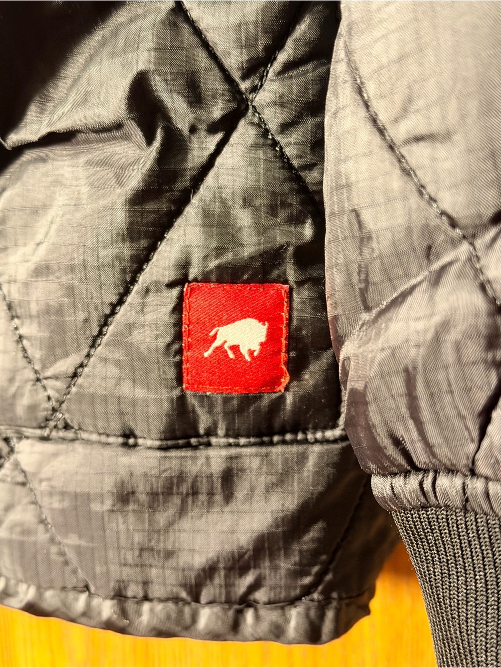 Sportique Miami Heat Quilted Lightweight Bomber - Picture 6 of 8